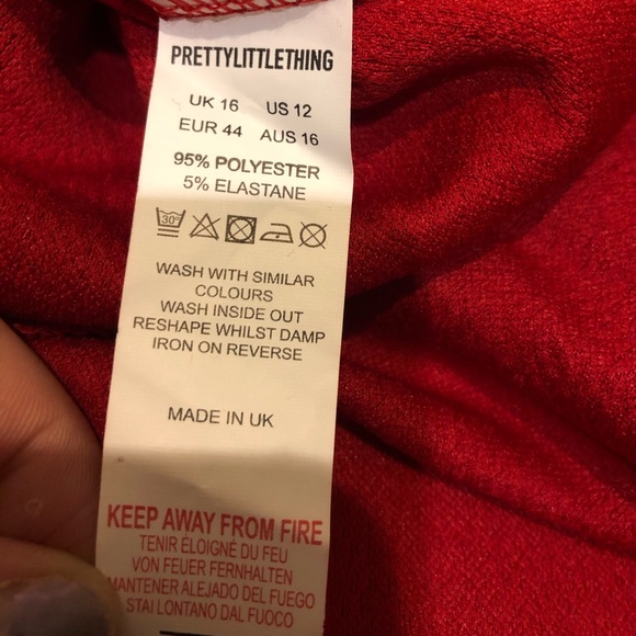 Prettylittlething Flare Dress - Picture 4 of 5